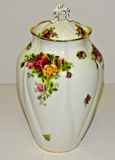 ROYAL ALBERT OLD COUNTRY ROSES