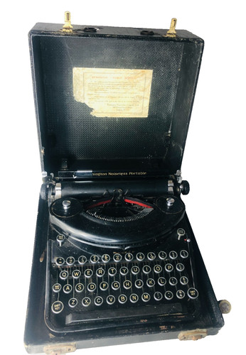 Portable typewriter 1930 - typewriter, 1930's