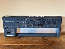 Roland JP-8000 Synthesiser
