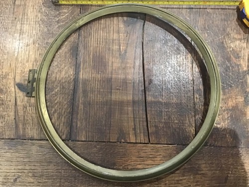 Cast brass fusee wall - cast,
