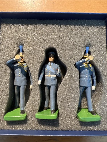 Britains soldiers the queens - britains,