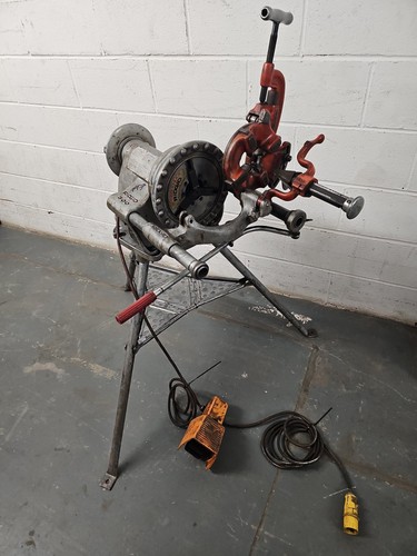 Ridgid 300 pipe threading - 300,