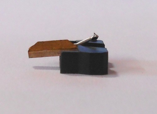 Replacement diamond stylus for - diamond,