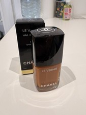 CHANEL le Vernis Nail Polish