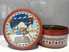 Vintage Paddington Bear Christmas Biscuit / Cake Storage tin 1991
