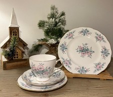 Colclough Coppelia Tea Set and Desert Plate (8 1/4") (Pattern Number 8378)