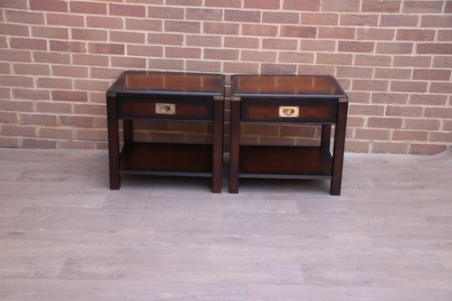 Pair campaign wood - of,