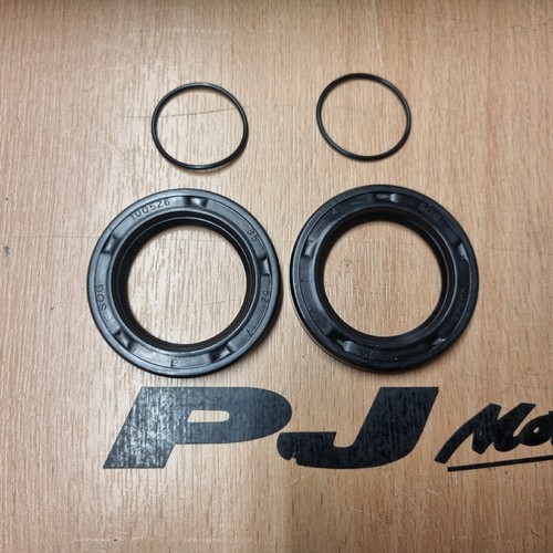 Cosworth 4wd camshaft seal - 4wd,