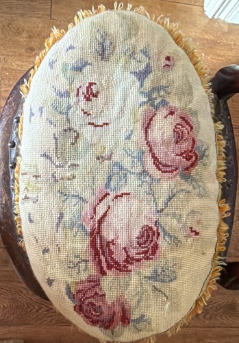 Needle point cushion - needle,