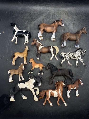 Retired schleich model - retired,