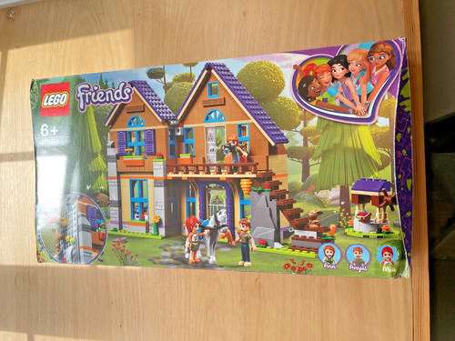100 complete lego friends - 100%,