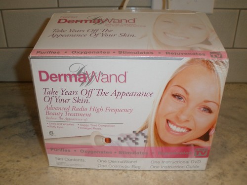 Seen derma wand in - on, tv