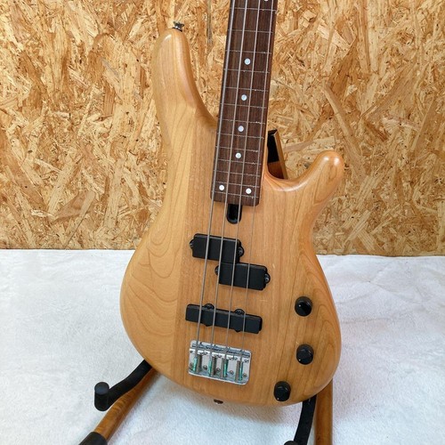 Yamaha motion fretless pj - b,