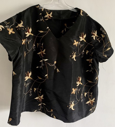 Black floral embroidery print - black,