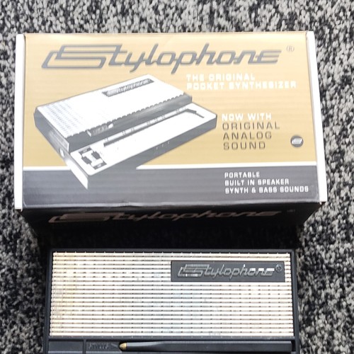 Stylophone analogue - stylophone,
