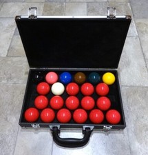 Cue & Case Man "Snooker Ball