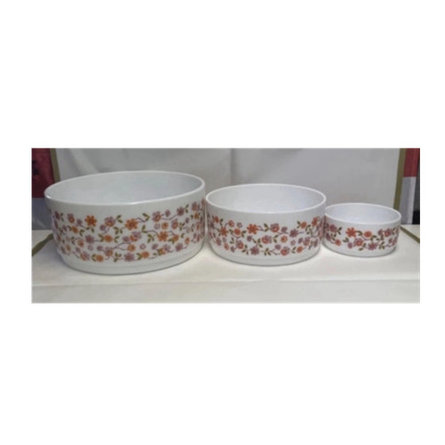 Vintage pyrex serving dishes - pyrex,