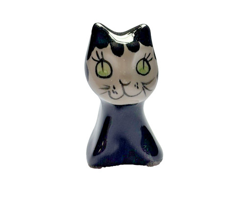 Black cat figurine - cat,
