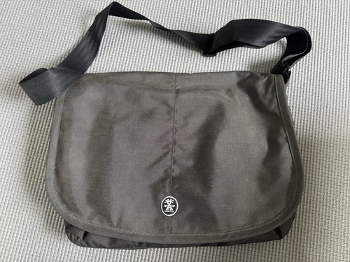 Retro crumple the barnie - retro,