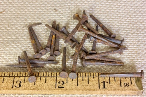 Old square nails - 25, real