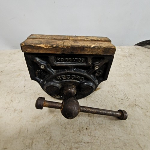 Record woodworking bench - record, p