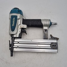 Makita AF505 Air Brad Nailer
