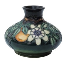 Moorcroft Passion Fruit Vase