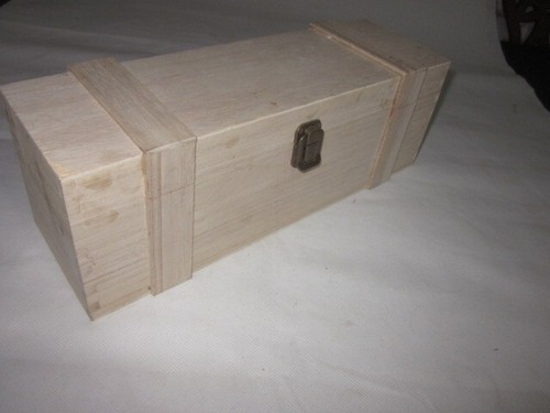 Wooden plain wine - plain, box