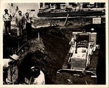 Royal Pools Digging International Harvester Drott Skid Shovel Men Vtg MCM Photo