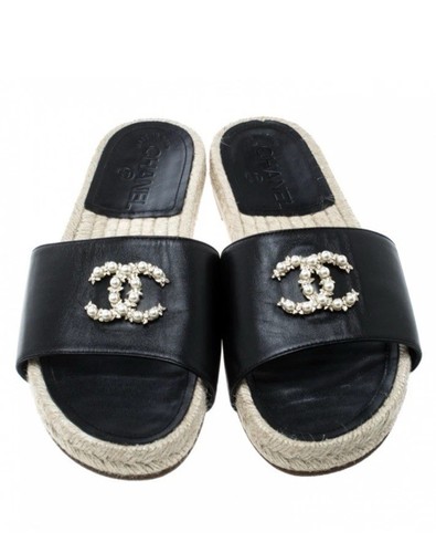 Chanel womens grey - chanel, cc