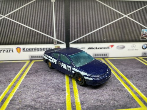 Hot wheels saturn ion - hot,