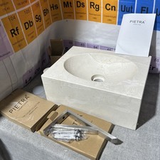 Pietra  Polished Marble Wall