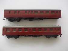2 Vintage Jouef for Playcraft Train Carriages - Spares Repairs