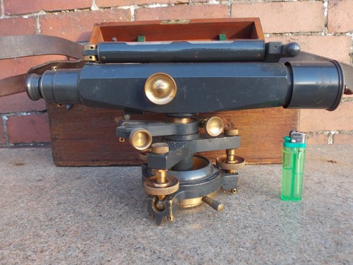 Vintage antique level - vintage,,