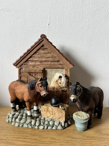 Leonardo collection horse - collection,