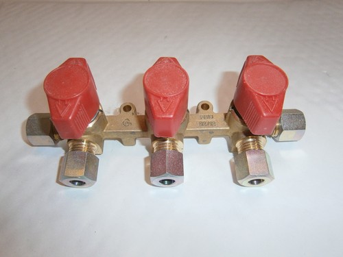 Gas isolation valve triple - isolation, valve,