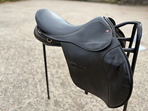 Black jeffries falcon saddle - ,