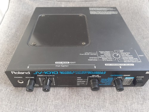 Roland 1010 synthesizer - jv-1010,