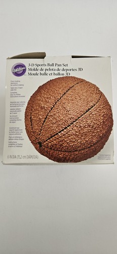 Wilton soccer football cake - wilton,