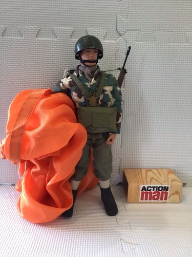 Action man paratrooper - action,