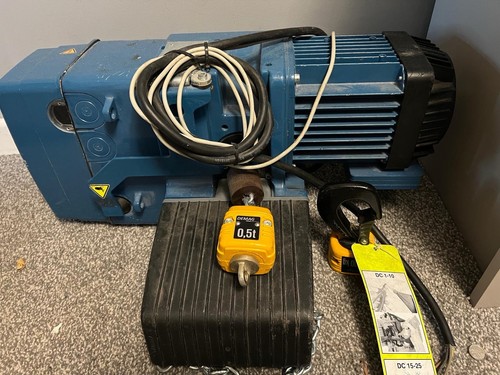 Demag 500kg electric hoist - electric,