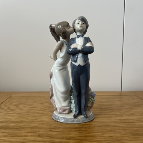 Lladro gres let - gres, “let’s