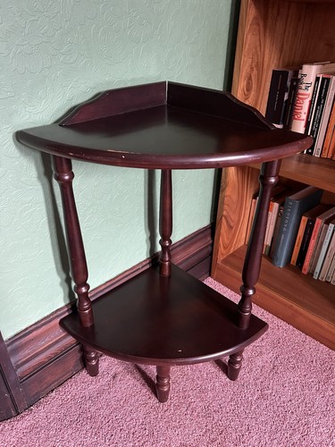 Corner shelving unit - corner,