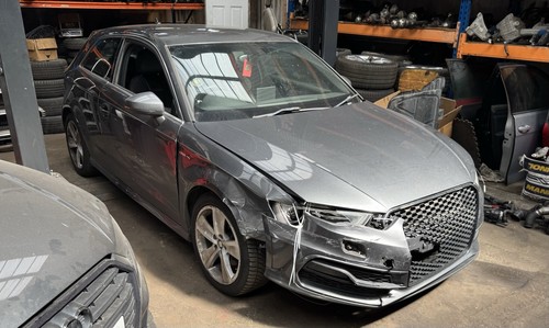 Breaking parts audi 2 - a3, 8v