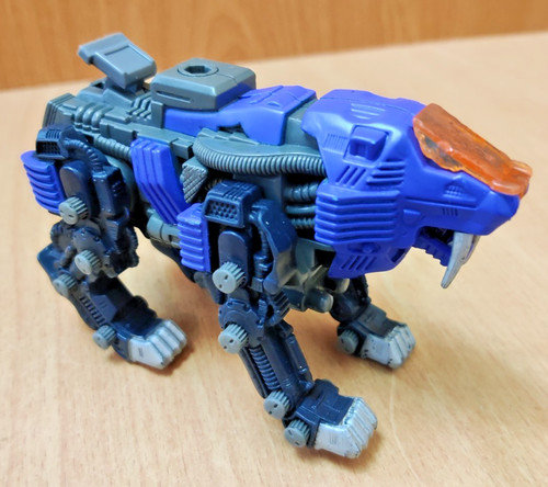 Zoids shield liger figure tomy - zoids,