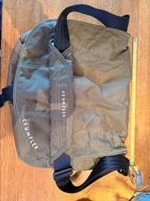 Crumpler  Laptop Shoulder