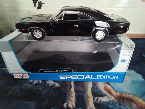 1969 dodge charger r t - 1:18., r/t