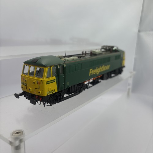 Heljan gauge 8604 class 86 - 8604,