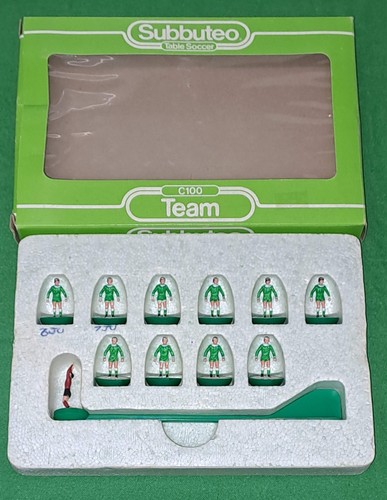 Boxed subbuteo c100 320 - boxed,