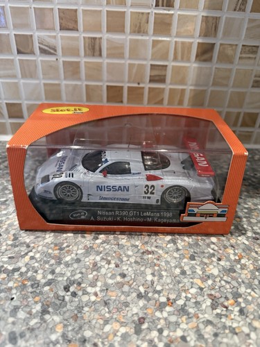 Slot nissan r390 gt1 le - r390,